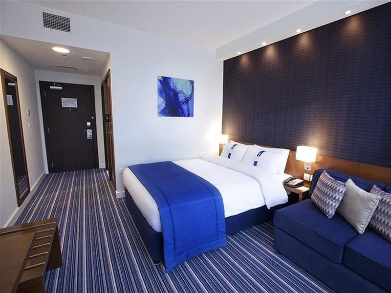 Holiday Bahrain Hotel Al Manamah Esterno foto