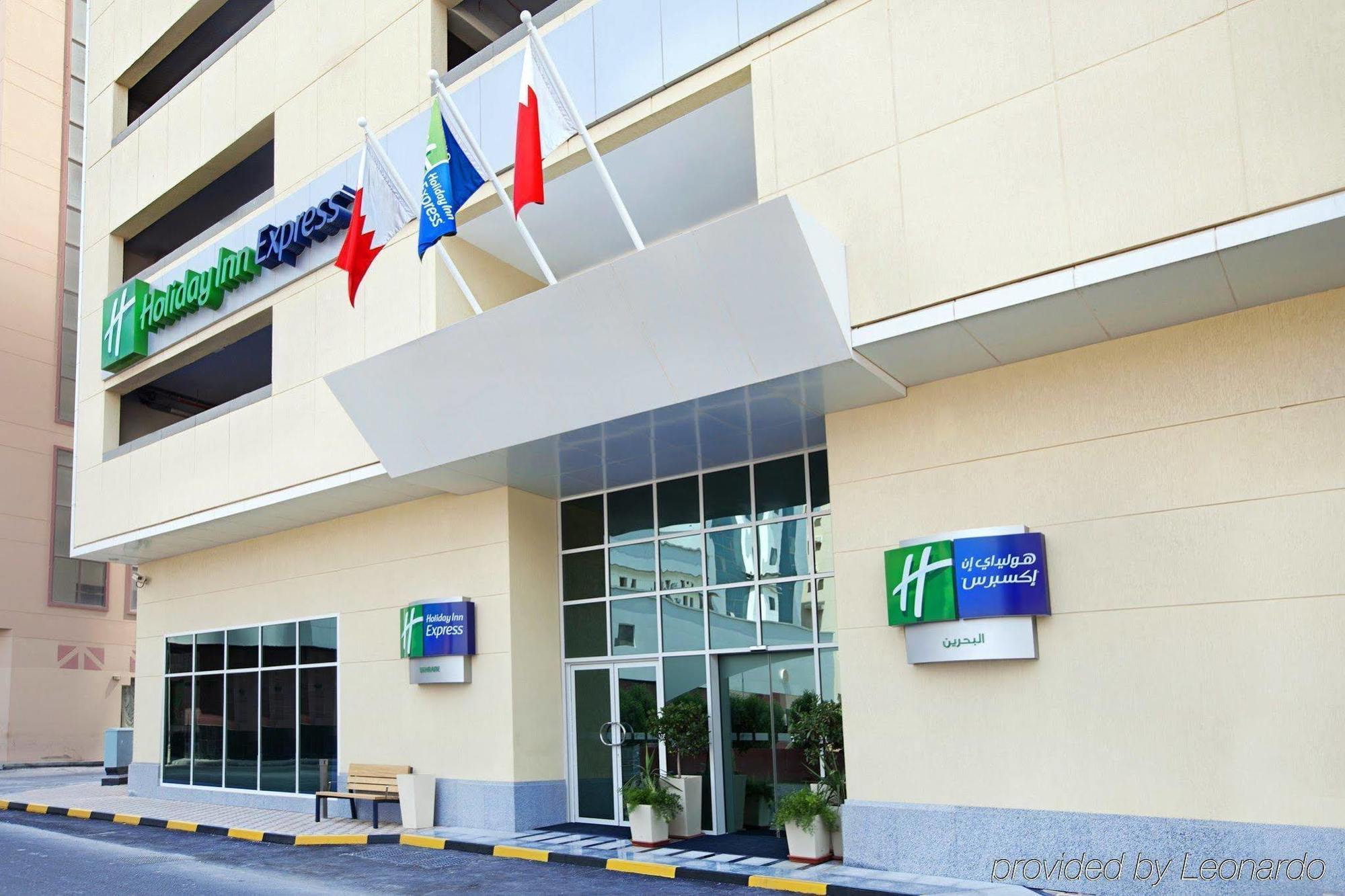 Holiday Bahrain Hotel Al Manamah Esterno foto