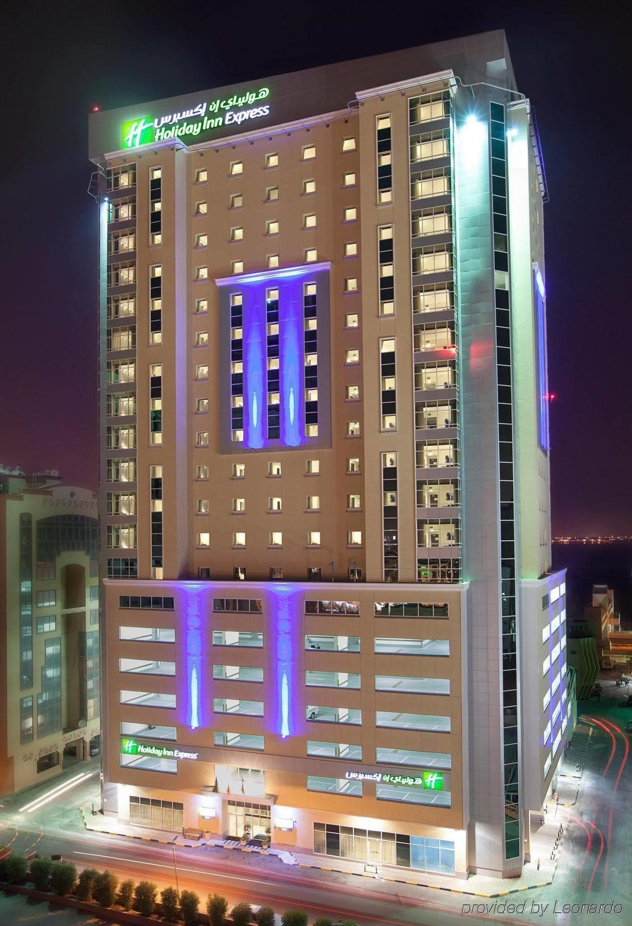 Holiday Bahrain Hotel Al Manamah Esterno foto