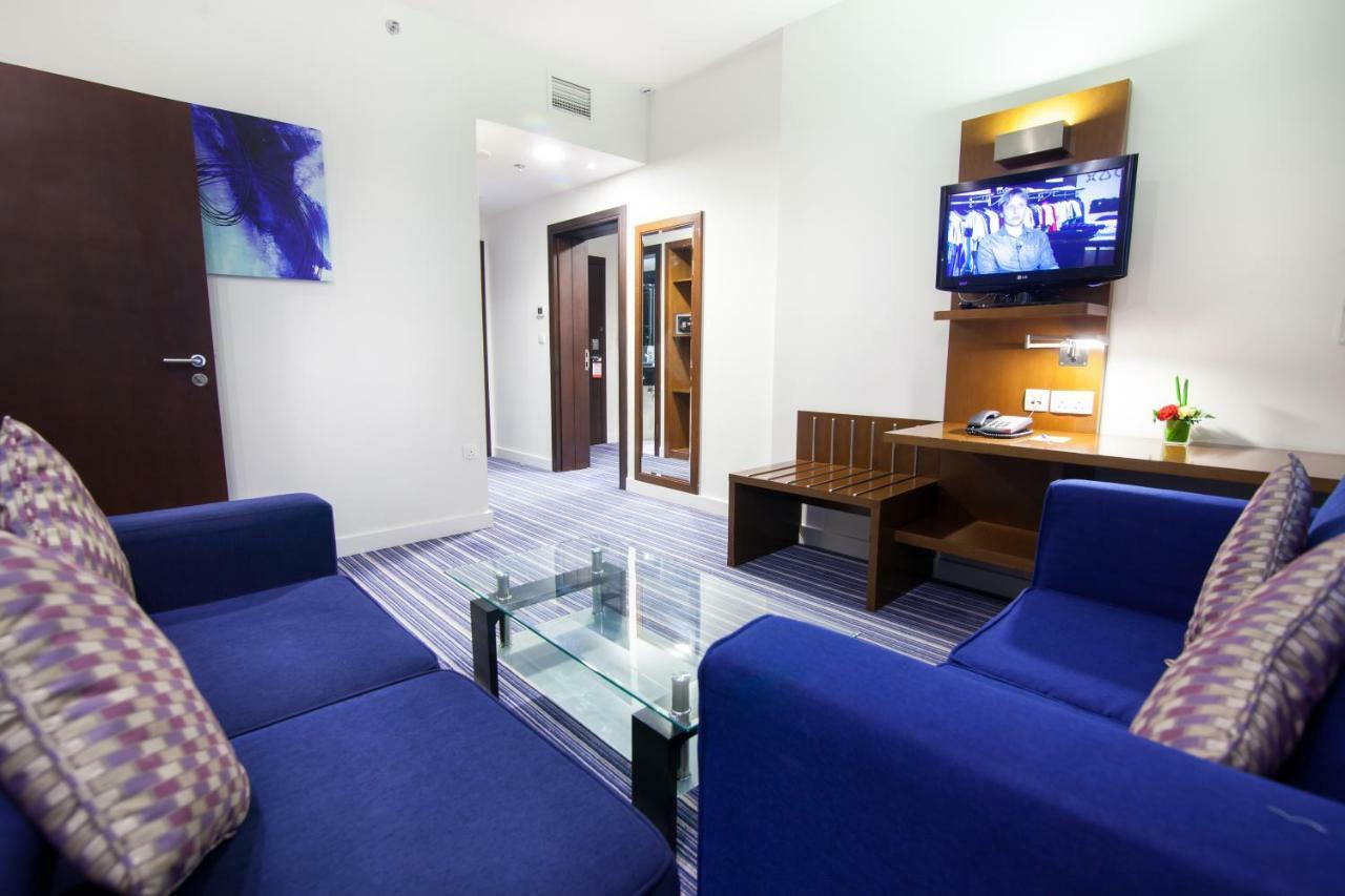 Holiday Bahrain Hotel Al Manamah Esterno foto