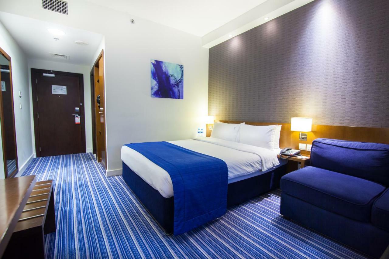 Holiday Bahrain Hotel Al Manamah Esterno foto